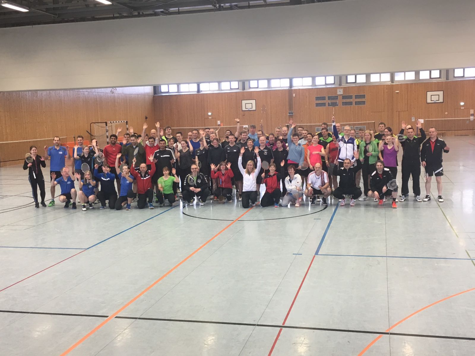 Erfolgreiche Badmintonturniere in Flieden 2017